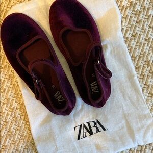 Zara Deep burgundy Velvet Mary Jane Flats